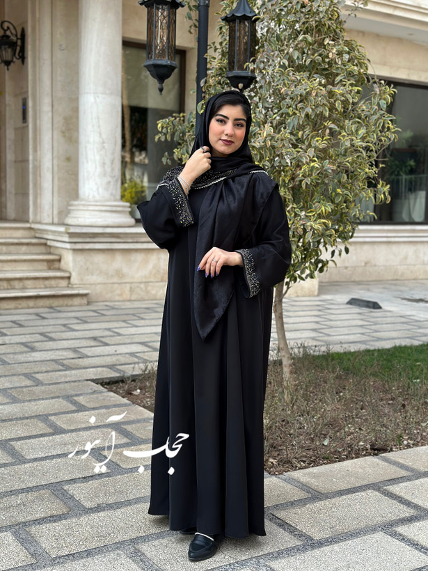 عبای بارانا اماراتی مجلسی فری سایز جواهردوزی