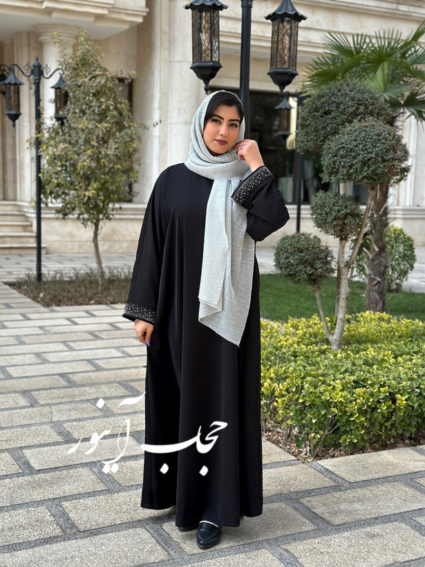 عبای بارانا اماراتی مجلسی فری سایز جواهردوزی